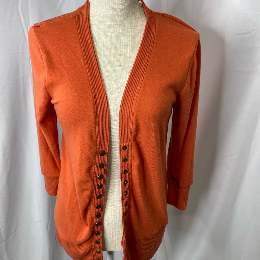 - Zanana Outfitters orange snap front v neck sweater size Large